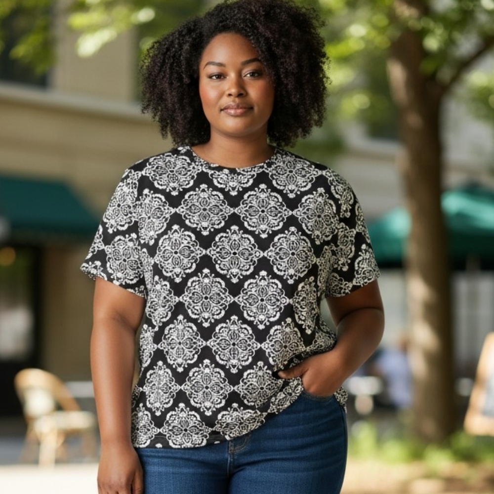 3/$15 SALE! Charter Club Mandala Design Top